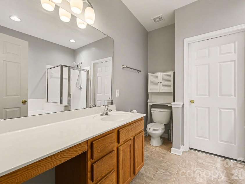 158 Snead Road, Fort Mill, SC 29715.  MLS# CAR4358200, YatesRealty ID 5625. 