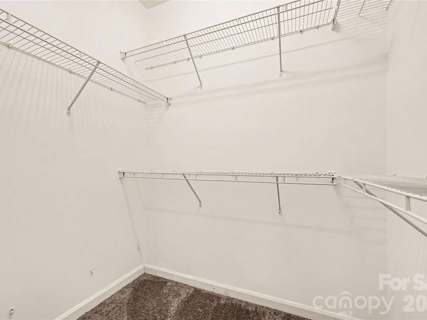 158 Snead Road, Fort Mill, SC 29715.  MLS# CAR4358200, YatesRealty ID 5625. 