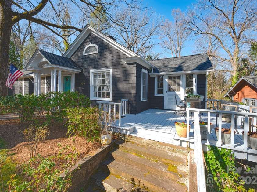 45 Pine Crest Lane, Tryon, NC 28782.  MLS# CAR4234176, YatesRealty ID 5625. 