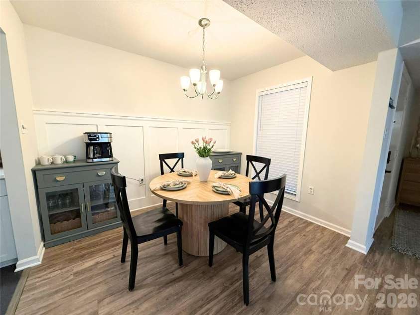 4918 Sardis Road, Charlotte, NC 28270.  MLS# CAR4433879, YatesRealty ID 56250. Dining Room