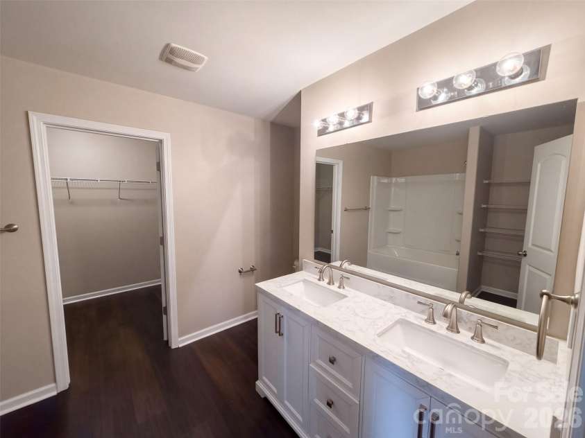 838 Sorrel Lane, Oakboro, NC 28129.  MLS# CAR4433928, YatesRealty ID 56251. 