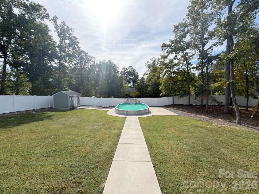 838 Sorrel Lane, Oakboro, NC 28129.  MLS# CAR4433928, YatesRealty ID 56251. 