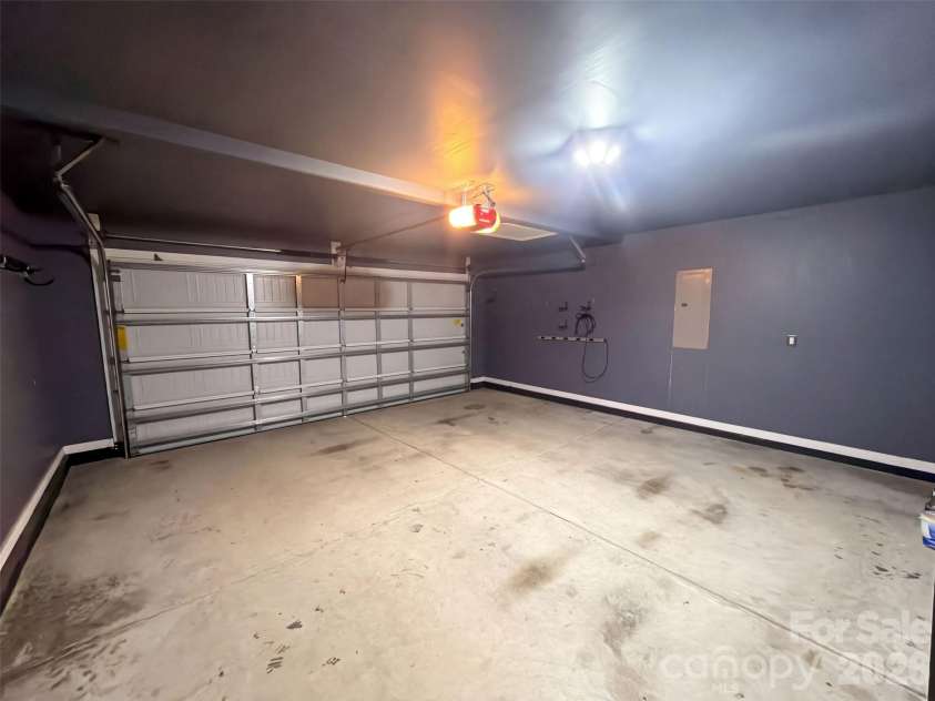 838 Sorrel Lane, Oakboro, NC 28129.  MLS# CAR4433928, YatesRealty ID 56251. 