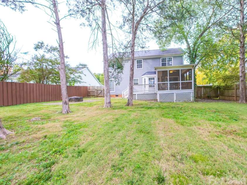 13836 Poppleton Court, Charlotte, NC 28273.  MLS# CAR4433885, YatesRealty ID 56253. 