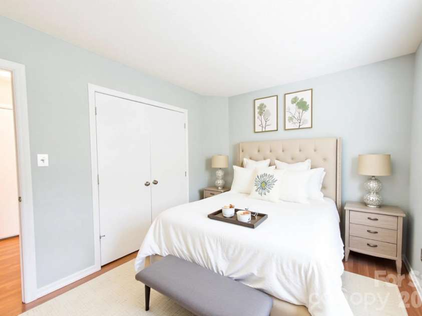 13836 Poppleton Court, Charlotte, NC 28273.  MLS# CAR4433885, YatesRealty ID 56253. Virtually staged