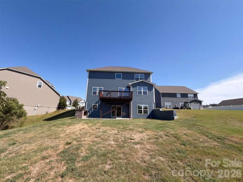 6219 Shumard Oak Way, Fort Mill, SC 29707.  MLS# CAR4433935, YatesRealty ID 56254. 