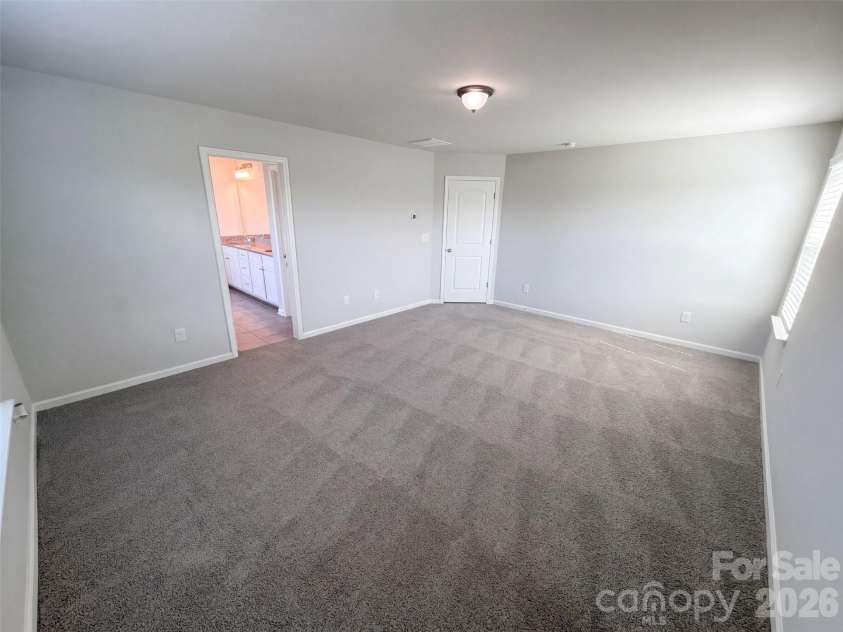 6219 Shumard Oak Way, Fort Mill, SC 29707.  MLS# CAR4433935, YatesRealty ID 56254. 