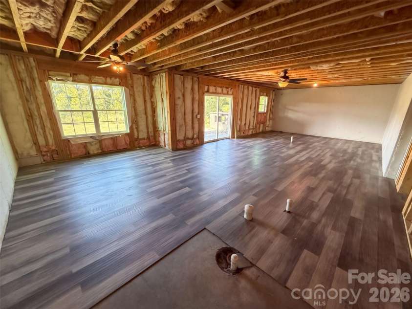 6219 Shumard Oak Way, Fort Mill, SC 29707.  MLS# CAR4433935, YatesRealty ID 56254. 