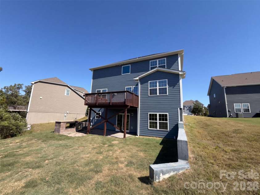 6219 Shumard Oak Way, Fort Mill, SC 29707.  MLS# CAR4433935, YatesRealty ID 56254. 