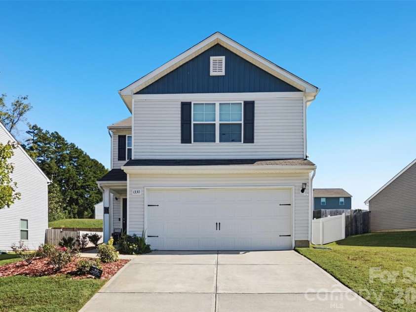 1330 Standing Oak Drive, Salisbury, NC 28146.  MLS# CAR4433766, YatesRealty ID 56255. 