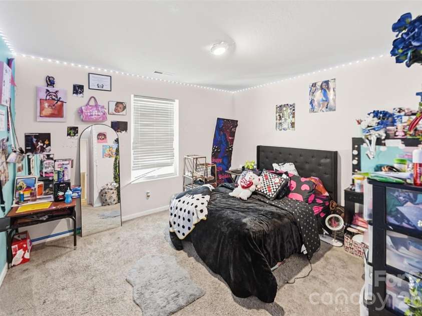1330 Standing Oak Drive, Salisbury, NC 28146.  MLS# CAR4433766, YatesRealty ID 56255. 