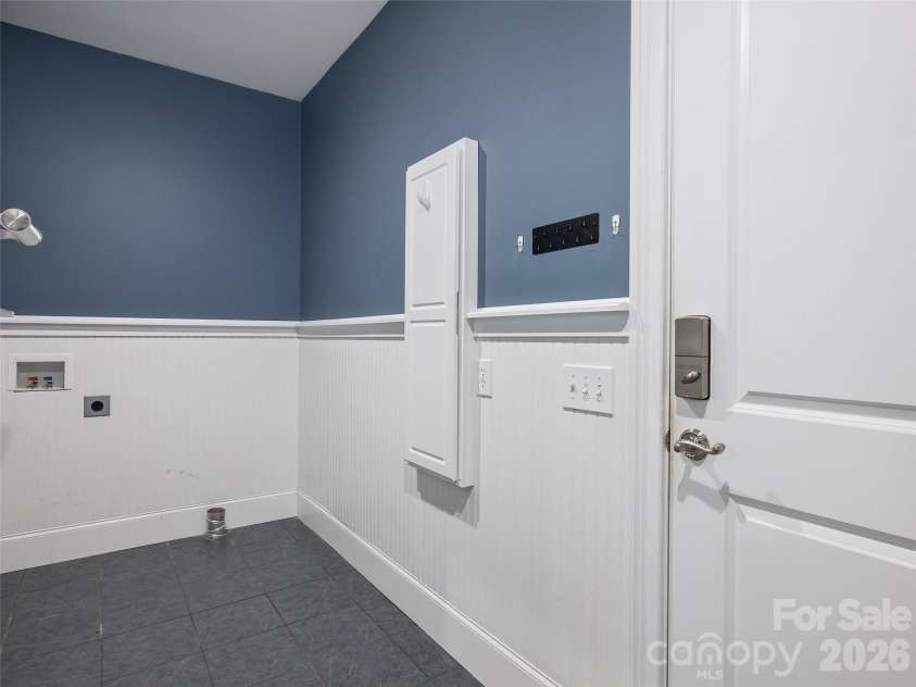 620 Highland Road, Mill Spring, NC 28756.  MLS# CAR4433929, YatesRealty ID 56259. 