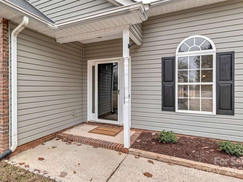 1331 Copper Creek Lane, Fort Mill, SC 29715.  MLS# CAR4326414, YatesRealty ID 5626. 