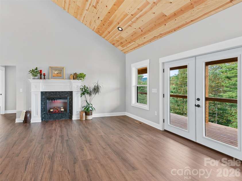 110 Shangrila Trail, Spruce Pine, NC 28777.  MLS# CAR4433983, YatesRealty ID 56263. 