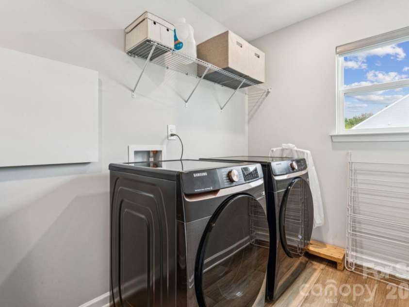 8704 Frank Grier Road, Charlotte, NC 28215.  MLS# CAR4433413, YatesRealty ID 56267. Laundry room (second level)