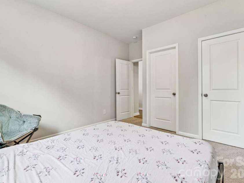 8704 Frank Grier Road, Charlotte, NC 28215.  MLS# CAR4433413, YatesRealty ID 56267. Main level bedroom
