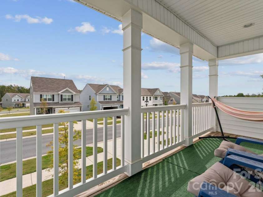 8704 Frank Grier Road, Charlotte, NC 28215.  MLS# CAR4433413, YatesRealty ID 56267. Private balcony