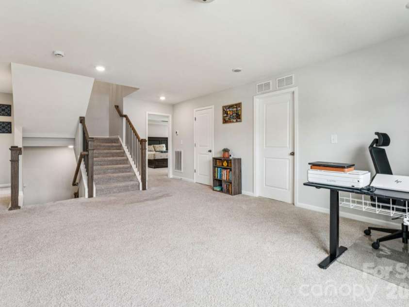 8704 Frank Grier Road, Charlotte, NC 28215.  MLS# CAR4433413, YatesRealty ID 56267. Second level living area