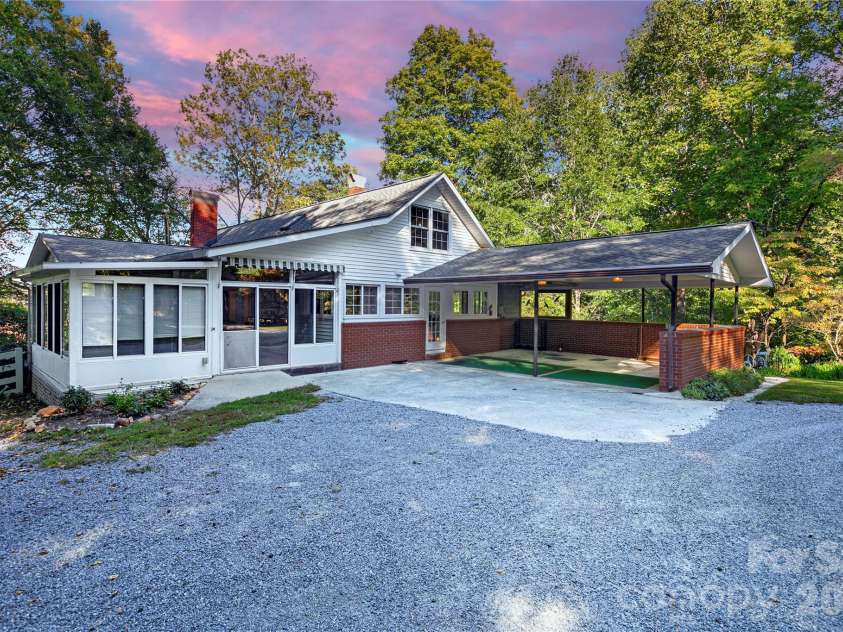 4392 Island Ford Road, Brevard, NC 28712.  MLS# CAR4425014, YatesRealty ID 56269. 