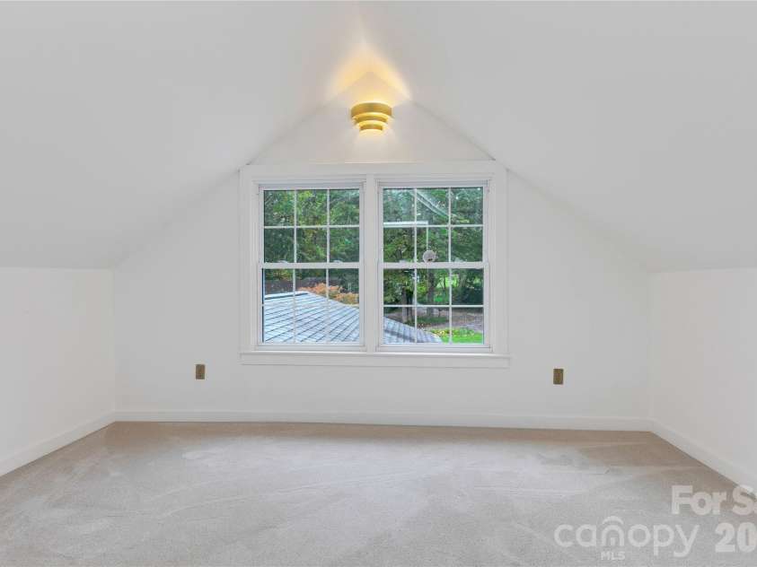 4392 Island Ford Road, Brevard, NC 28712.  MLS# CAR4425014, YatesRealty ID 56269. 