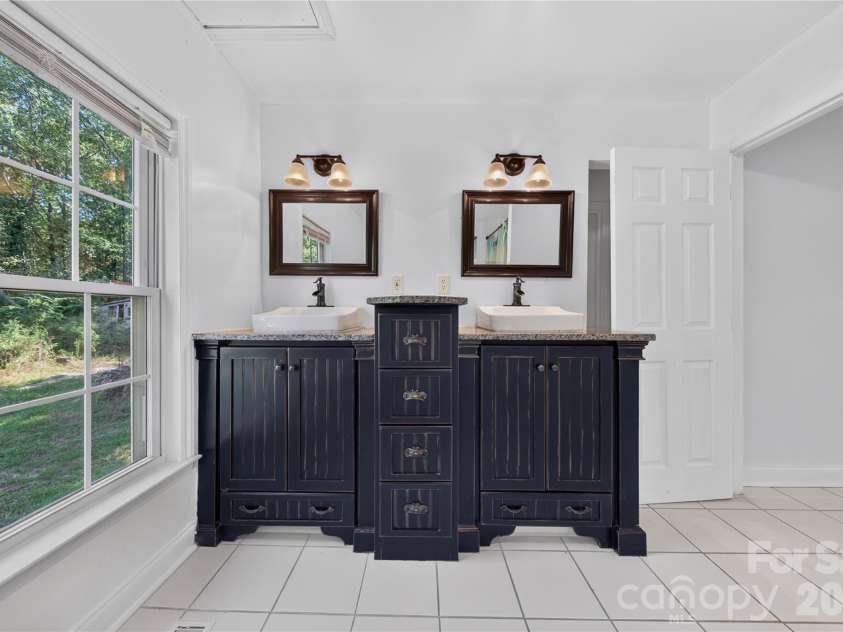 7572 Charlotte Highway, Indian Land, SC 29707.  MLS# CAR4430507, YatesRealty ID 56272. Bathroom