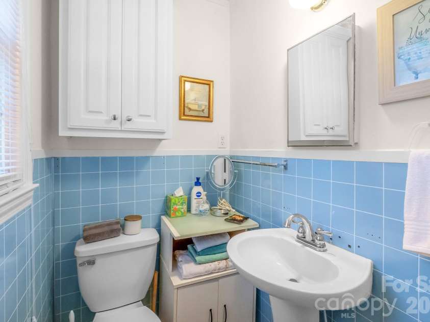 304 Sumter Street, Kershaw, SC 29067.  MLS# CAR4434014, YatesRealty ID 56273. 