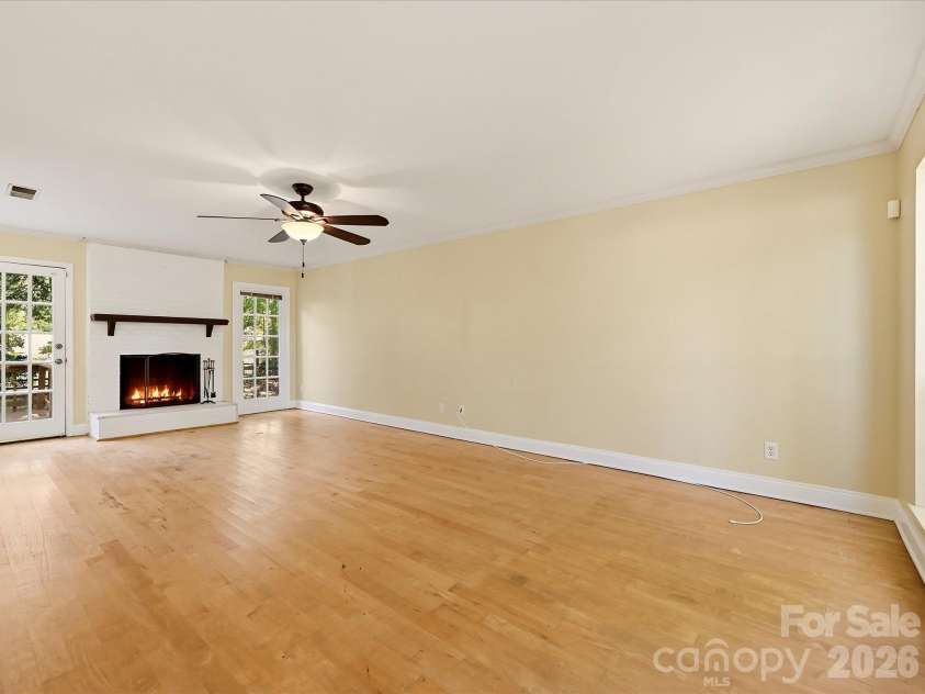 8614 Golf Ridge Drive, Charlotte, NC 28277.  MLS# CAR4431781, YatesRealty ID 56274. 