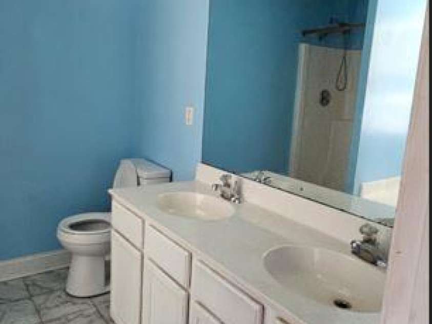 2660 Stagbuck Drive, Gastonia, NC 28052.  MLS# CAR4433466, YatesRealty ID 56290. 