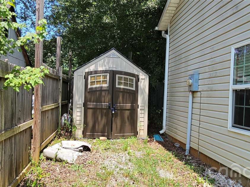 2660 Stagbuck Drive, Gastonia, NC 28052.  MLS# CAR4433466, YatesRealty ID 56290. Shed