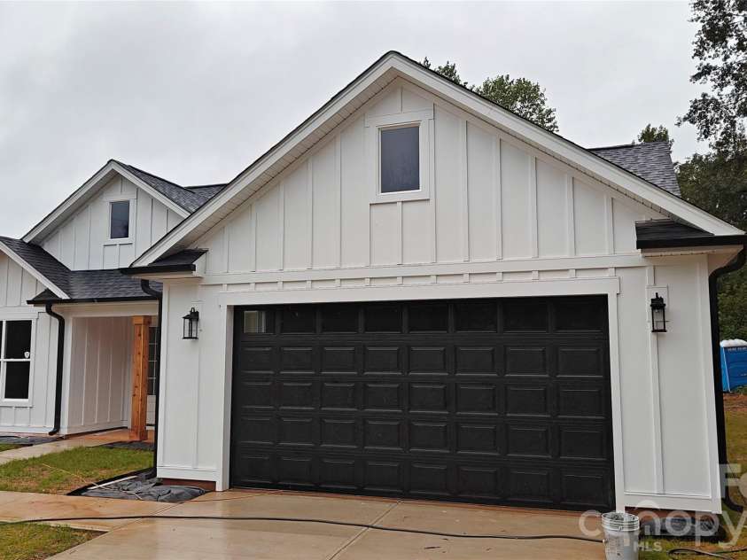 1848 Tin Mine Road, Lincolnton, NC 28092.  MLS# CAR4433975, YatesRealty ID 56291. 