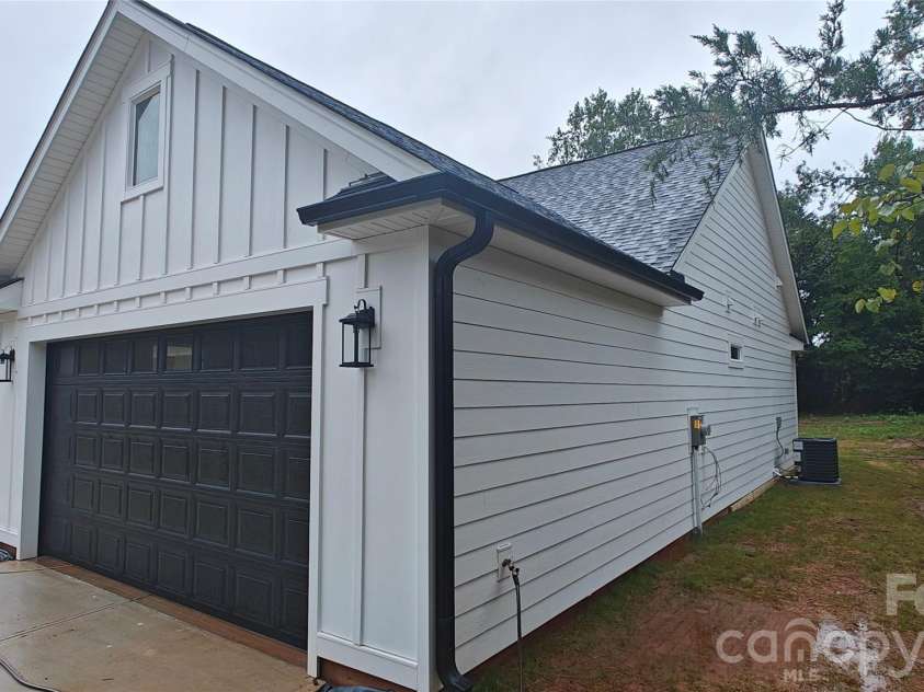1848 Tin Mine Road, Lincolnton, NC 28092.  MLS# CAR4433975, YatesRealty ID 56291. 