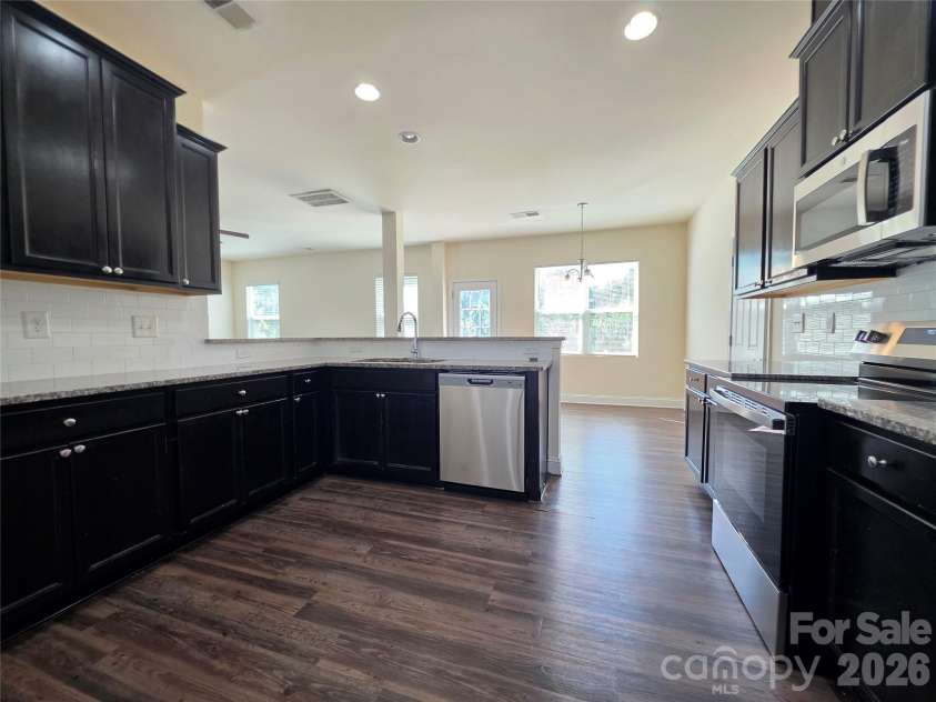 104 Sassafras Road, Mooresville, NC 28115.  MLS# CAR4433353, YatesRealty ID 56292. 