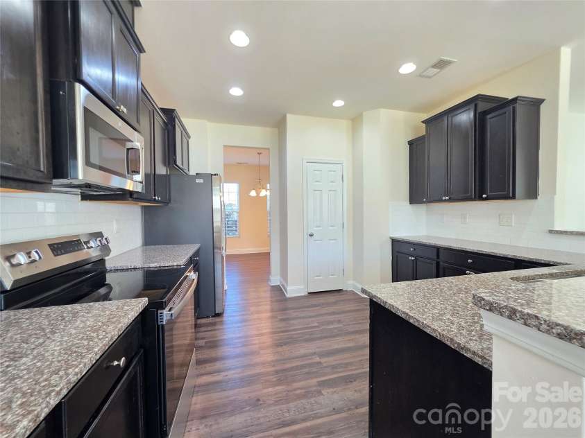 104 Sassafras Road, Mooresville, NC 28115.  MLS# CAR4433353, YatesRealty ID 56292. 
