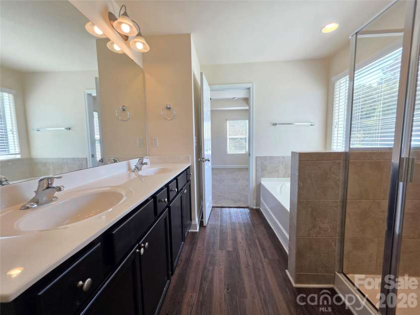104 Sassafras Road, Mooresville, NC 28115.  MLS# CAR4433353, YatesRealty ID 56292. 