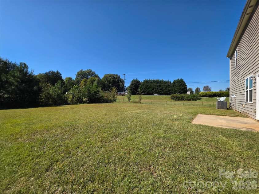 104 Sassafras Road, Mooresville, NC 28115.  MLS# CAR4433353, YatesRealty ID 56292. 