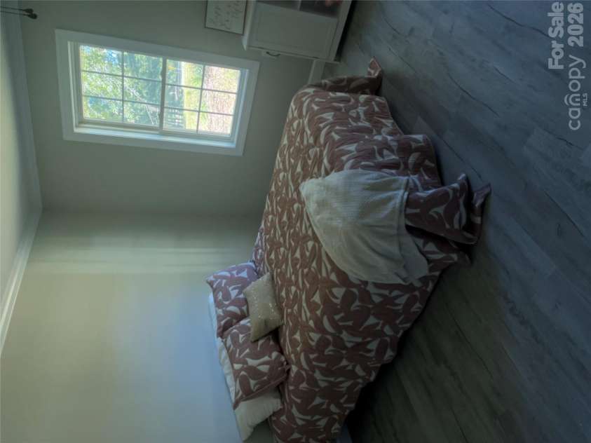 581 Sutton Spring Road, York, SC 29745.  MLS# CAR4434083, YatesRealty ID 56293. 