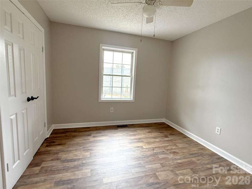 409 Skyline Drive, Salisbury, NC 28146.  MLS# CAR4433927, YatesRealty ID 56294. 