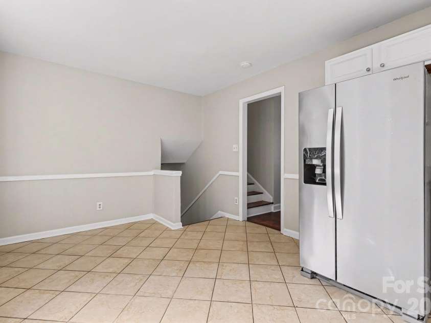 3108 Rosehill Drive, Charlotte, NC 28212.  MLS# CAR4432213, YatesRealty ID 56296. 