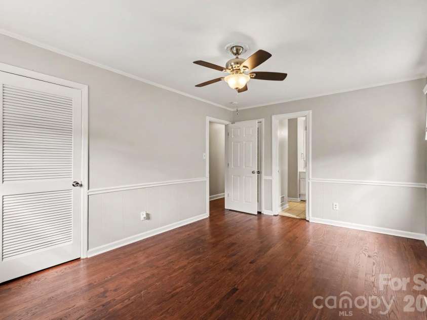 3108 Rosehill Drive, Charlotte, NC 28212.  MLS# CAR4432213, YatesRealty ID 56296. 