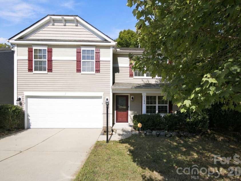 11604 Ragan Elizabeth Court, Charlotte, NC 28278.  MLS# CAR4431000, YatesRealty ID 56297. 