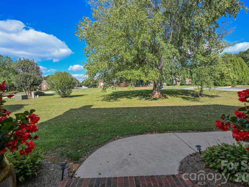 120 Brightland Run, Monroe, NC 28110.  MLS# CAR4433820, YatesRealty ID 56298. 
