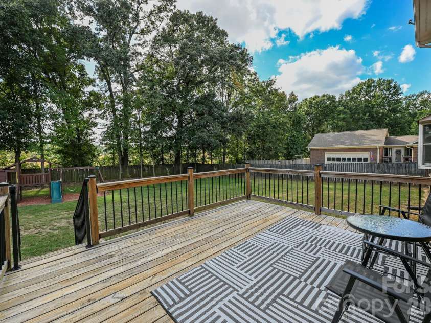 120 Brightland Run, Monroe, NC 28110.  MLS# CAR4433820, YatesRealty ID 56298. 