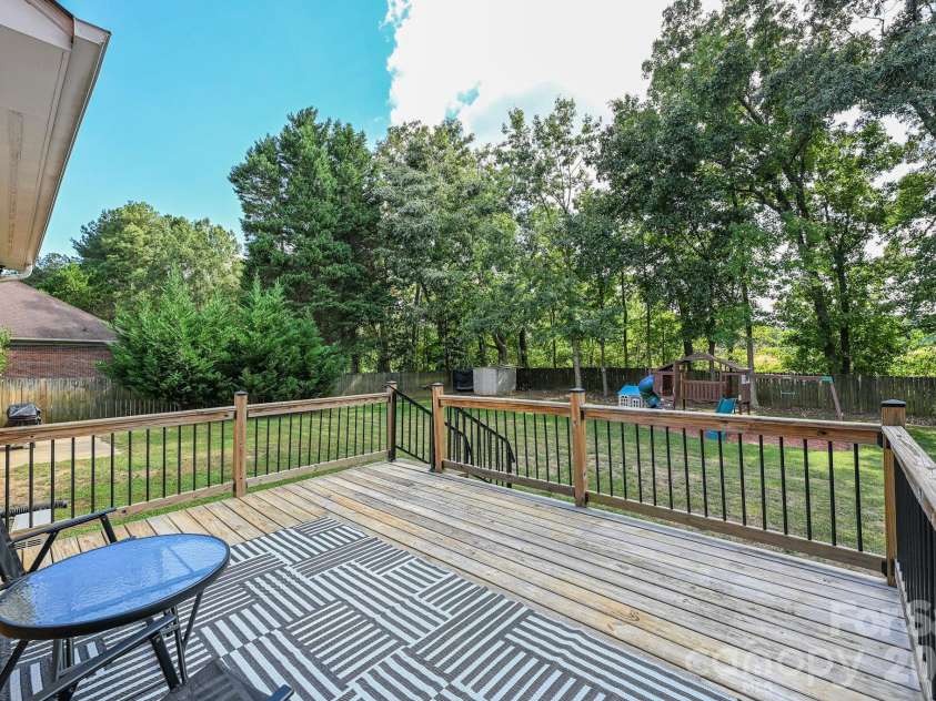 120 Brightland Run, Monroe, NC 28110.  MLS# CAR4433820, YatesRealty ID 56298. 