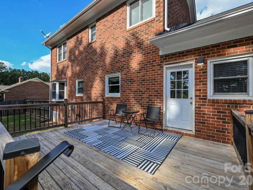 120 Brightland Run, Monroe, NC 28110.  MLS# CAR4433820, YatesRealty ID 56298. 
