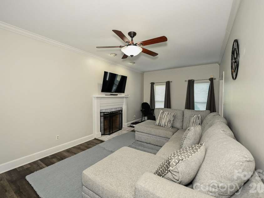 120 Brightland Run, Monroe, NC 28110.  MLS# CAR4433820, YatesRealty ID 56298. 
