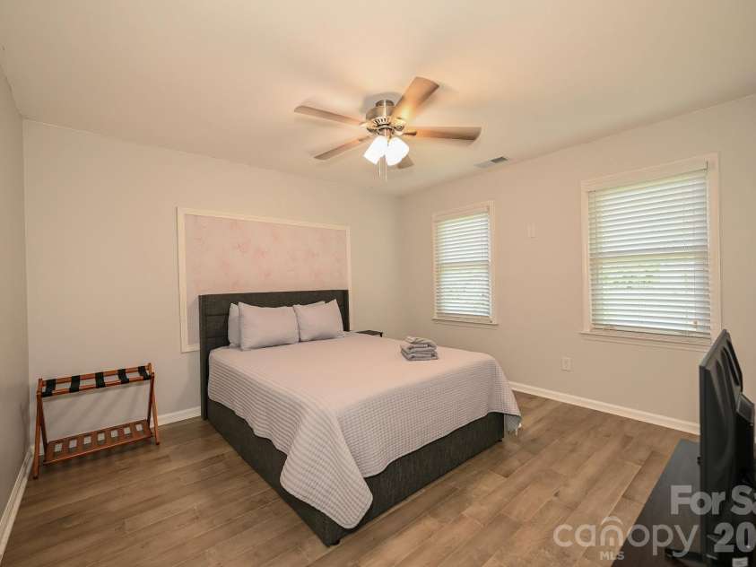 120 Brightland Run, Monroe, NC 28110.  MLS# CAR4433820, YatesRealty ID 56298. 
