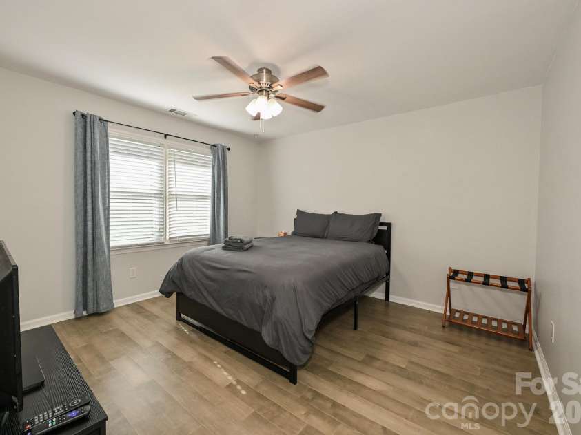 120 Brightland Run, Monroe, NC 28110.  MLS# CAR4433820, YatesRealty ID 56298. 