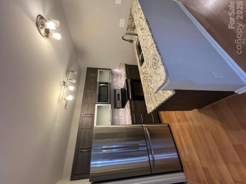 21411 Aftonshire Drive, Cornelius, NC 28031.  MLS# CAR4433846, YatesRealty ID 56299. Kitchen