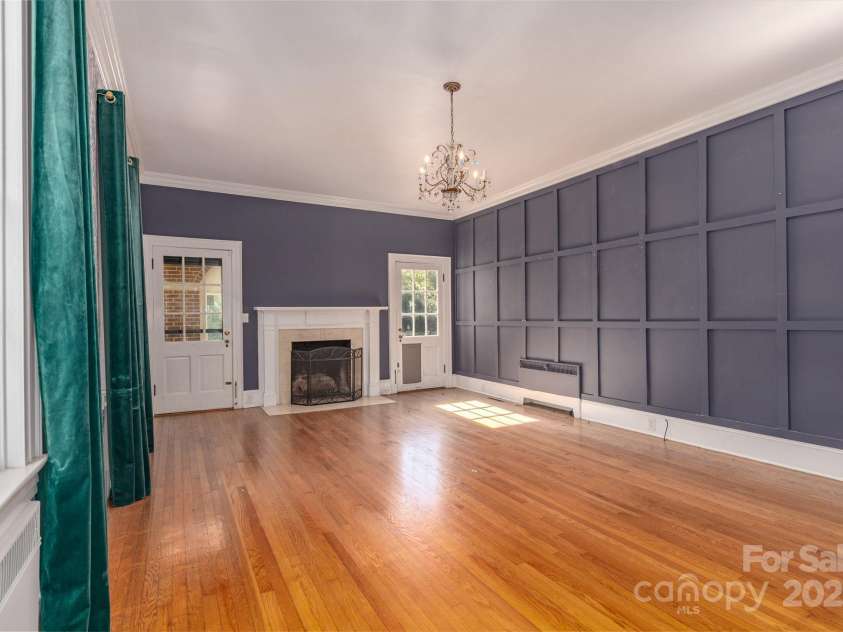 300 Morgan Street, Marion, NC 28752.  MLS# CAR4306863, YatesRealty ID 563. 