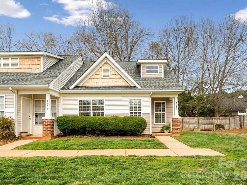 2139 Pavillion Court, Rock Hill, SC 29732.  MLS# CAR4354127, YatesRealty ID 5630. 
